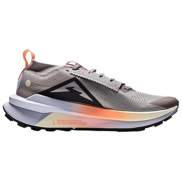Nike Zegama Trail 2 Беговые кроссовки Мужские