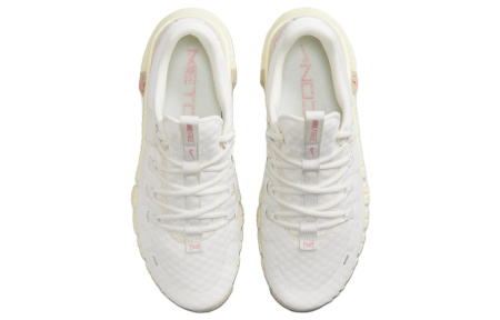 Nike Free Metcon 5 Удобные устойчивые к истиранию дышащие кроссовки для тренировок с низким верхом женские белые