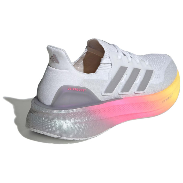 Adidas Ultraboost 5,0 Устойчивый к истиранию Дышащие Низкие Беговые кроссовки для женщин Серого цвета
