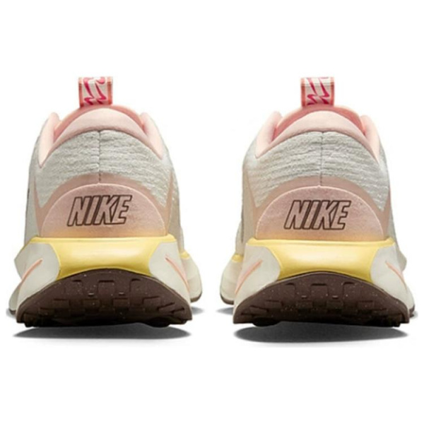 Nike Motiva Устойчивая к истиранию низкая женская обувь для ходьбы бежевого цвета